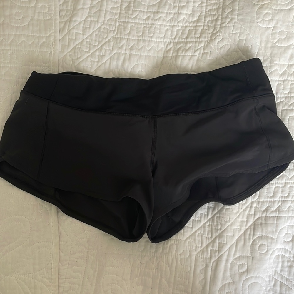 Lululemon hotty hot shorts